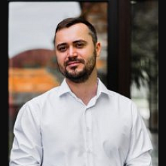 Лагоша Роман Юрьевич